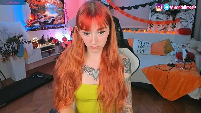 Anna Prince online show from 10-17-25, 04:16