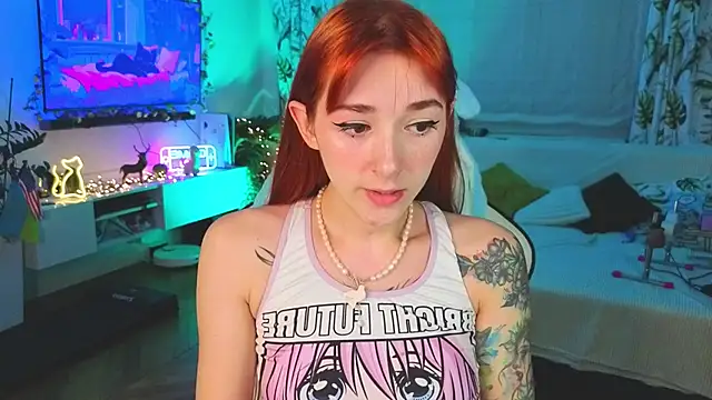 Anna Prince online show from 11-20-25, 04:57