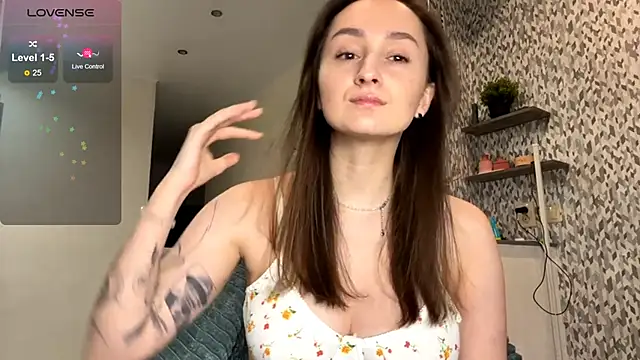 Eva Eva  online show from 11-24-25, 08:53