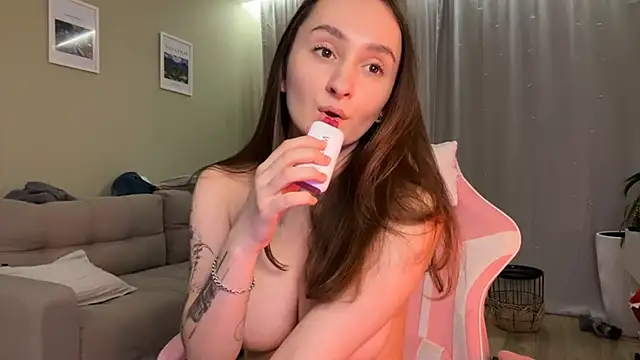 Snapshot of Eva_Eva_ chatting on 01-01-25, 11:40 Eva Eva  online show from 01-01-25, 11:40