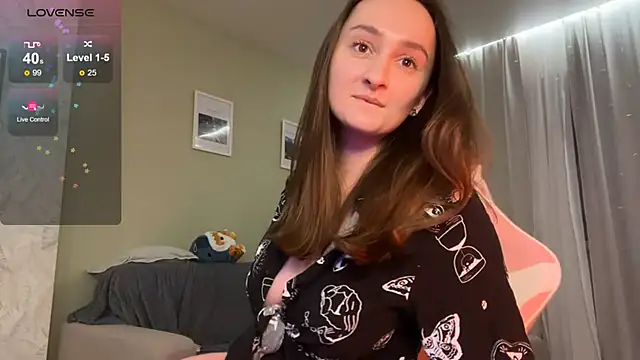 Snapshot of Eva_Eva_ chatting on 01-13-25, 10:35 Eva Eva  online show from 01-13-25, 10:35