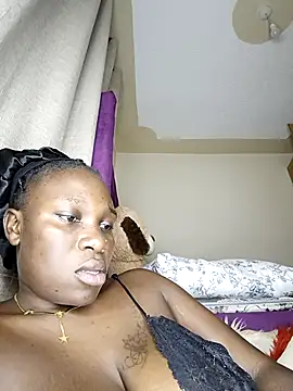 Snapshot of Golden_diver chatting on 04-16-26, 04:52 Golden diver online show from 04-16-26, 04:52