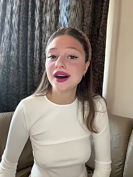 Kimsweet7 online show from 09-28-25, 11:06