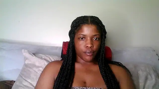CaramelGoddessxoxo online show from 04-19-26, 03:40