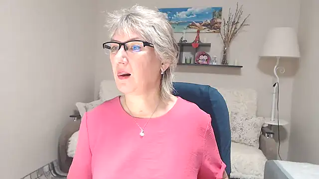 FleurMays online show from 11-02-25, 05:56