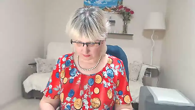 FleurMays online show from 03-20-25, 06:30