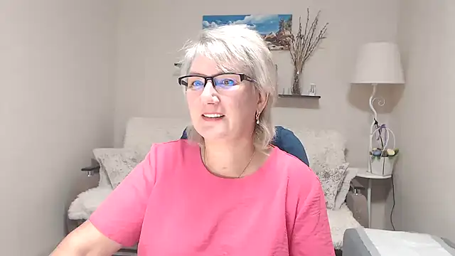 FleurMays online show from 09-29-25, 03:46