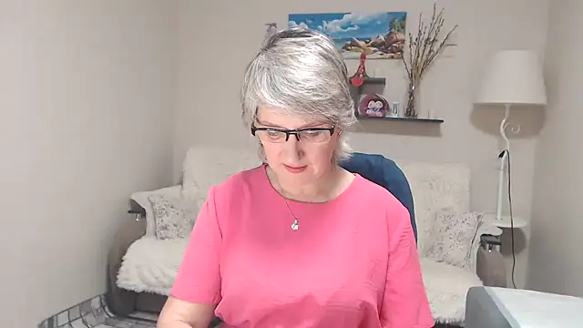 FleurMays online show from 11-21-25, 12:26