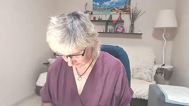 FleurMays online show from 05-31-26, 04:07