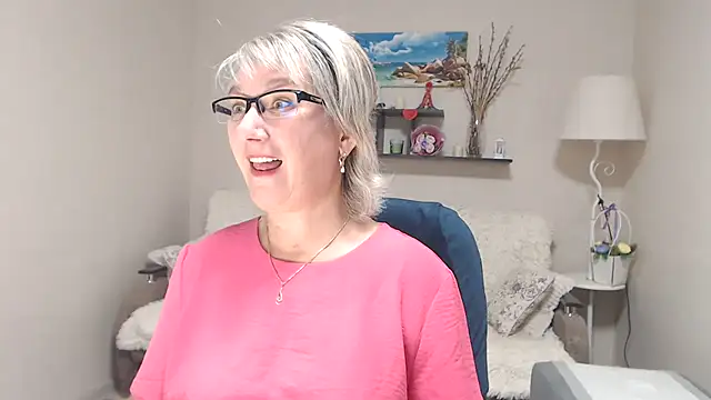 FleurMays online show from 09-28-25, 03:35