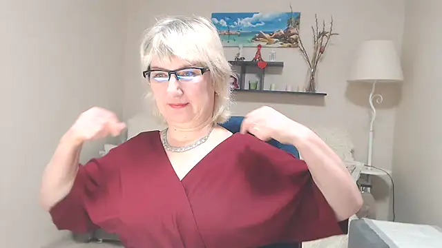 FleurMays online show from 03-03-25, 04:32