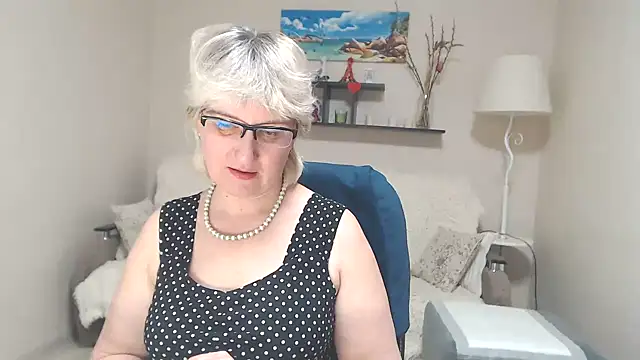 FleurMays online show from 03-07-25, 09:18