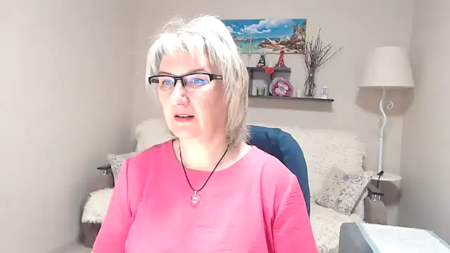 FleurMays online show from 05-11-26, 03:41