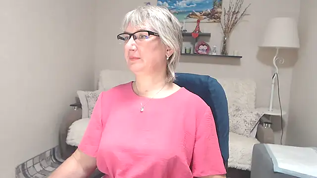 FleurMays online show from 10-31-25, 12:13