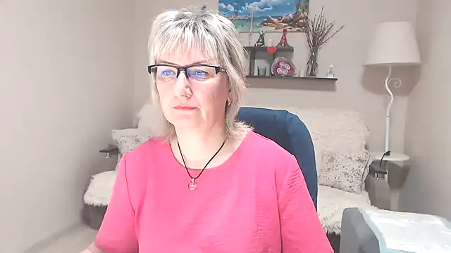 FleurMays online show from 06-01-26, 04:02
