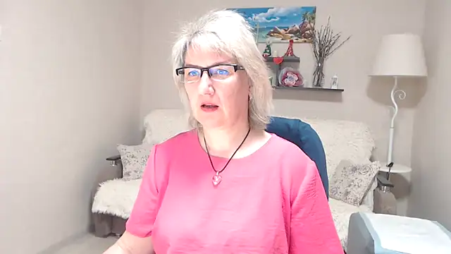 FleurMays online show from 05-12-26, 03:25