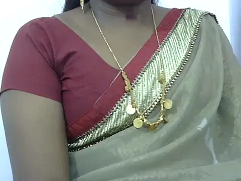 Snapshot of Hot_akshara chatting on 09-23-25, 04:14 Hot akshara online show from 09-23-25, 04:14