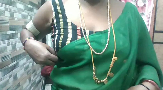 Snapshot of Hot_akshara chatting on 12-03-24, 03:28 Hot akshara online show from 12-03-24, 03:28