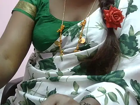 Snapshot of Hot_akshara chatting on 02-25-26, 02:06 Hot akshara online show from 02-25-26, 02:06