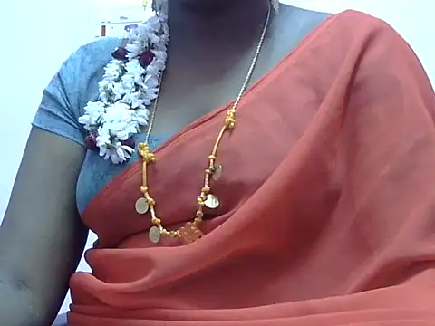 Snapshot of Hot_akshara chatting on 01-09-26, 05:20 Hot akshara online show from 01-09-26, 05:20