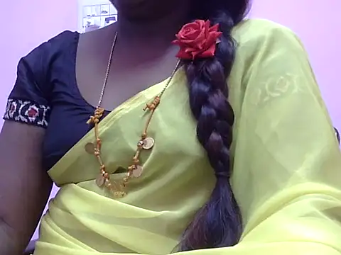 Snapshot of Hot_akshara chatting on 02-24-26, 09:43 Hot akshara online show from 02-24-26, 09:43