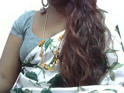 Snapshot of Hot_akshara chatting on 02-09-26, 04:32 Hot akshara online show from 02-09-26, 04:32