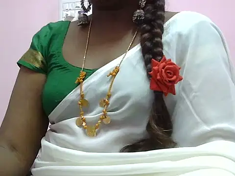 Snapshot of Hot_akshara chatting on 03-01-26, 05:35 Hot akshara online show from 03-01-26, 05:35