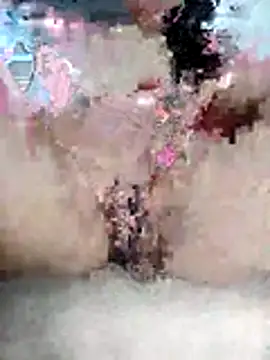 Leva laddy online show from 11-28-25, 01:17