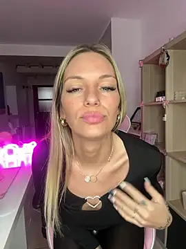 Lydie off online show from 01-16-25, 08:11