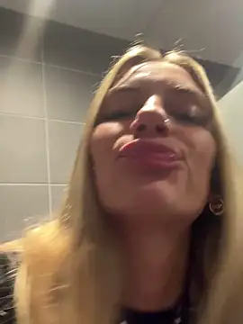 Lydie off online show from 01-24-25, 11:26