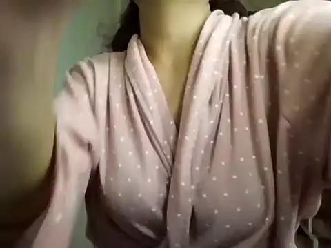 MakeMeCumAhh online show from 04-20-26, 05:25