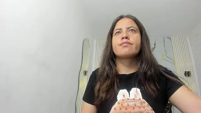 kathina giraldo online show from 03-28-26, 12:39
