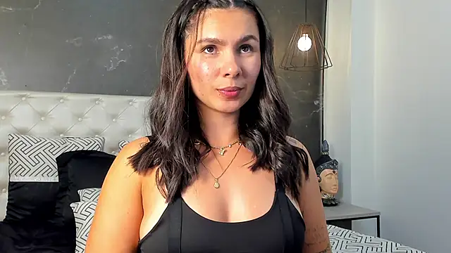 SofiaG  online show from 12-05-25, 07:34