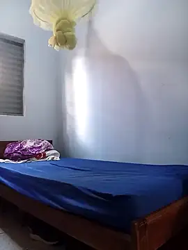 lele9457 online show from 03-05-25, 05:18