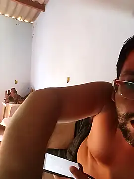 lele9457 online show from 03-04-25, 06:50