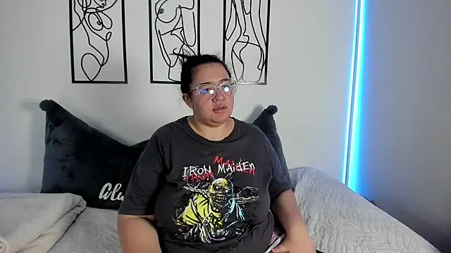 RubyPirsso18 online show from 12-20-25, 07:17