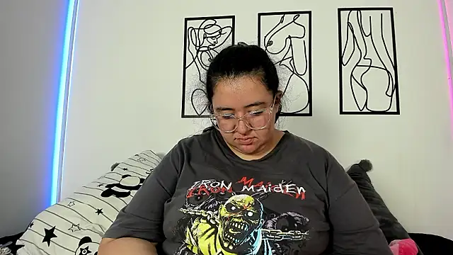 Snapshot of RubyPirsso18 chatting on 02-09-26, 07:23 RubyPirsso18 online show from 02-09-26, 07:23