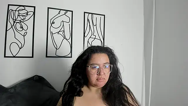 RubyPirsso18 online show from 11-24-25, 07:14