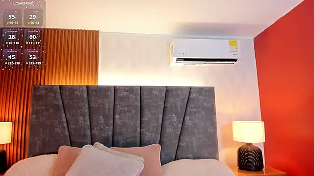 Ada  lee  online show from 10-26-25, 01:28