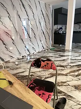 Snapshot of oliver_Lz chatting on 11-06-25, 03:16 oliver Lz online show from 11-06-25, 03:16