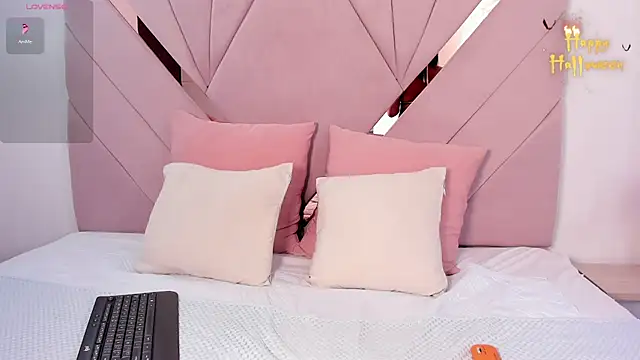 kaylin jann online show from 10-16-25, 05:54