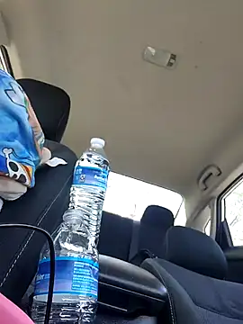 cinnaminnie online show from 03-05-25, 04:24