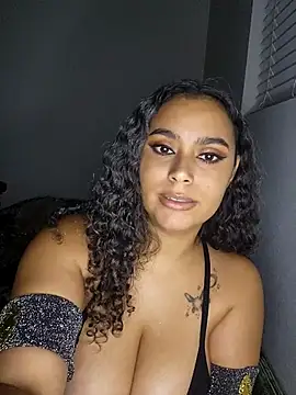 cinnaminnie online show from 01-10-26, 01:01