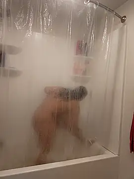 cinnaminnie online show from 09-27-25, 05:19