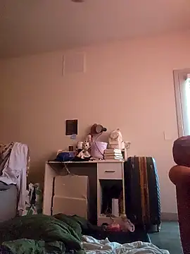 cinnaminnie online show from 04-18-26, 03:14