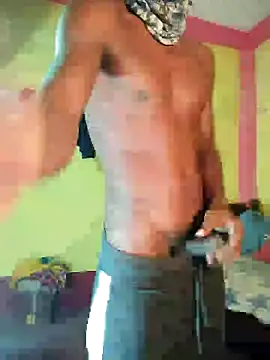 Snapshot of Hunter_boy9 chatting on 02-09-25, 12:28 Hunter boy9 online show from 02-09-25, 12:28
