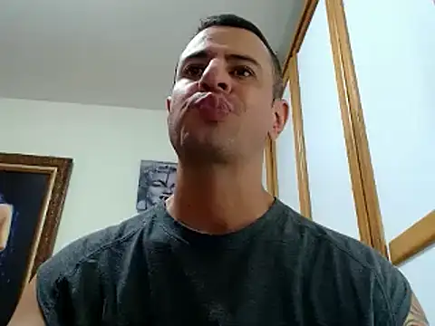 nicolay 74 online show from 02-14-25, 04:09