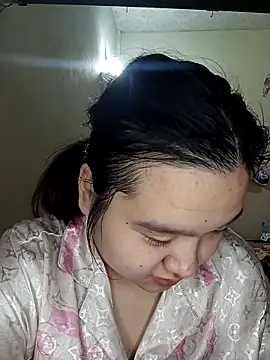 Thomgdee online show from 10-22-25, 01:38