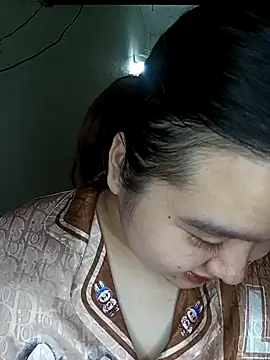 Thomgdee online show from 09-27-25, 01:06