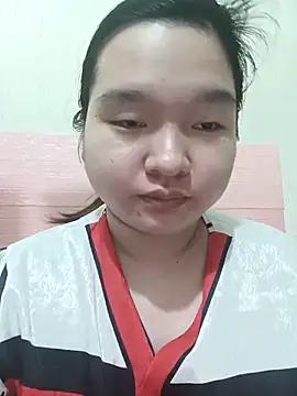 Thomgdee online show from 12-04-25, 01:37